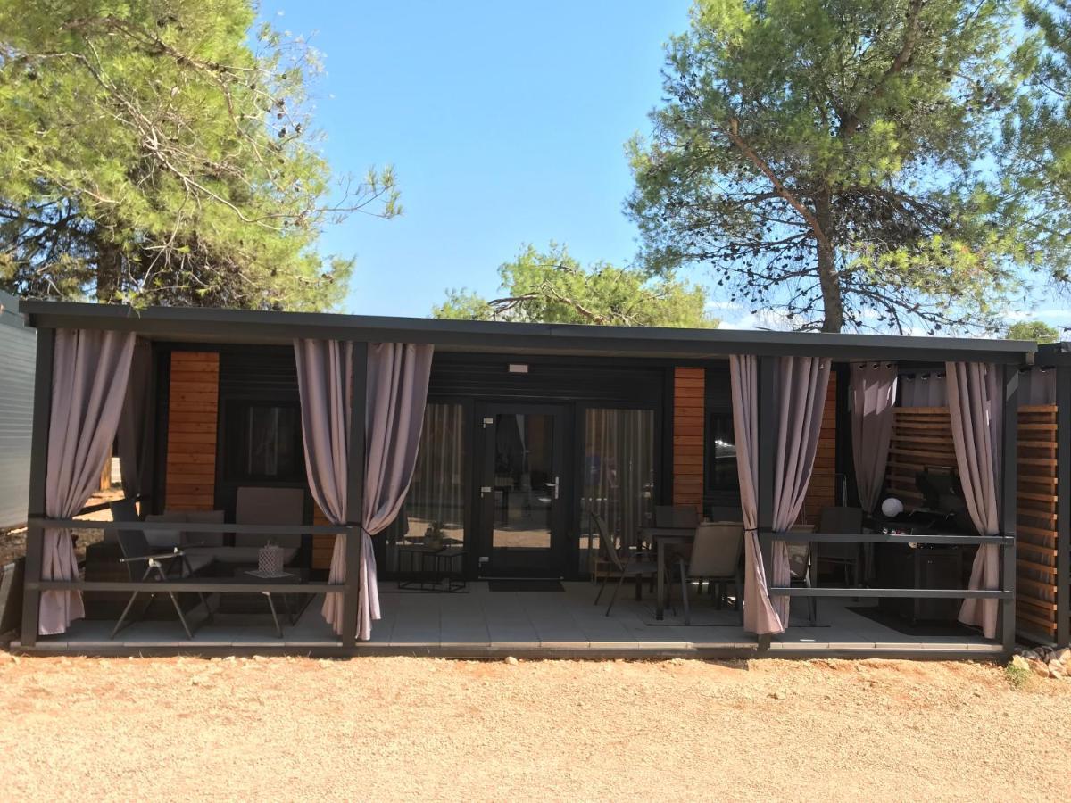 H&S Mobile Home Privlaka  Exterior foto